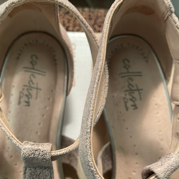 Clarks abigail lily pewter size 7M - Picture 6 of 10